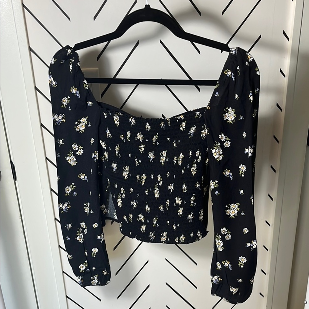 Reformation Reign Top - Picture 2 of 6